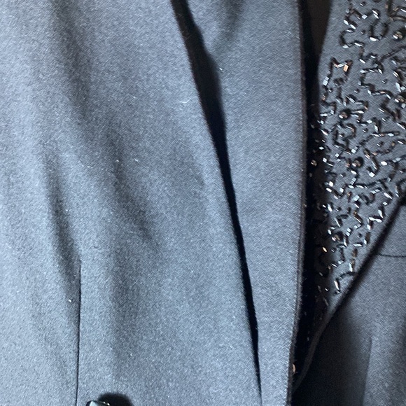 Ivana Wool Blazer Jacket. Embellished Removable collar Satin covered buttons. - Picture 11 of 14